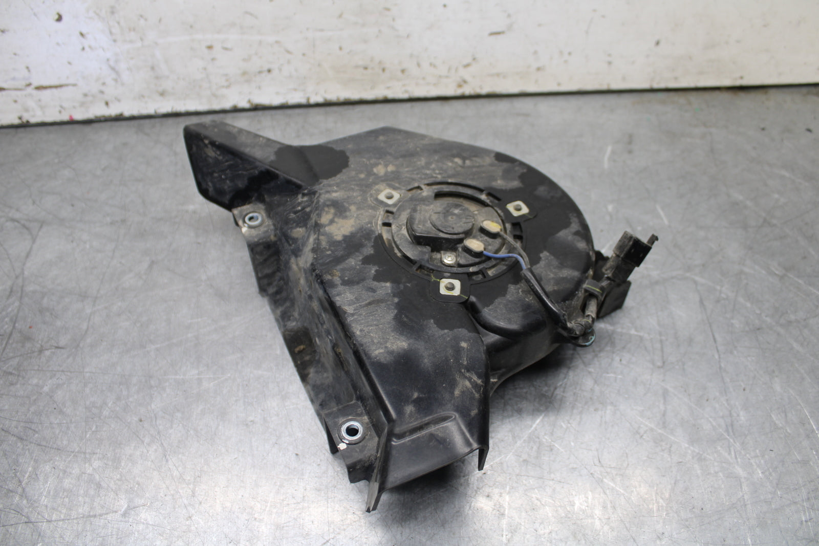 19-22 KAWASAKI Z400 ENGINE RADIATOR COOLING FAN BB708