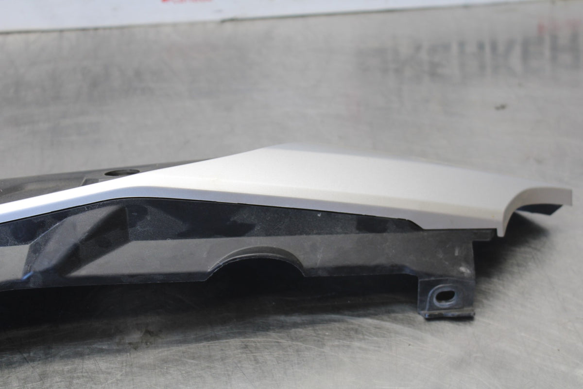 15-17 YAMAHA FJ09 LEFT REAR BACK TAIL FAIRING COWL SHROUD BB906