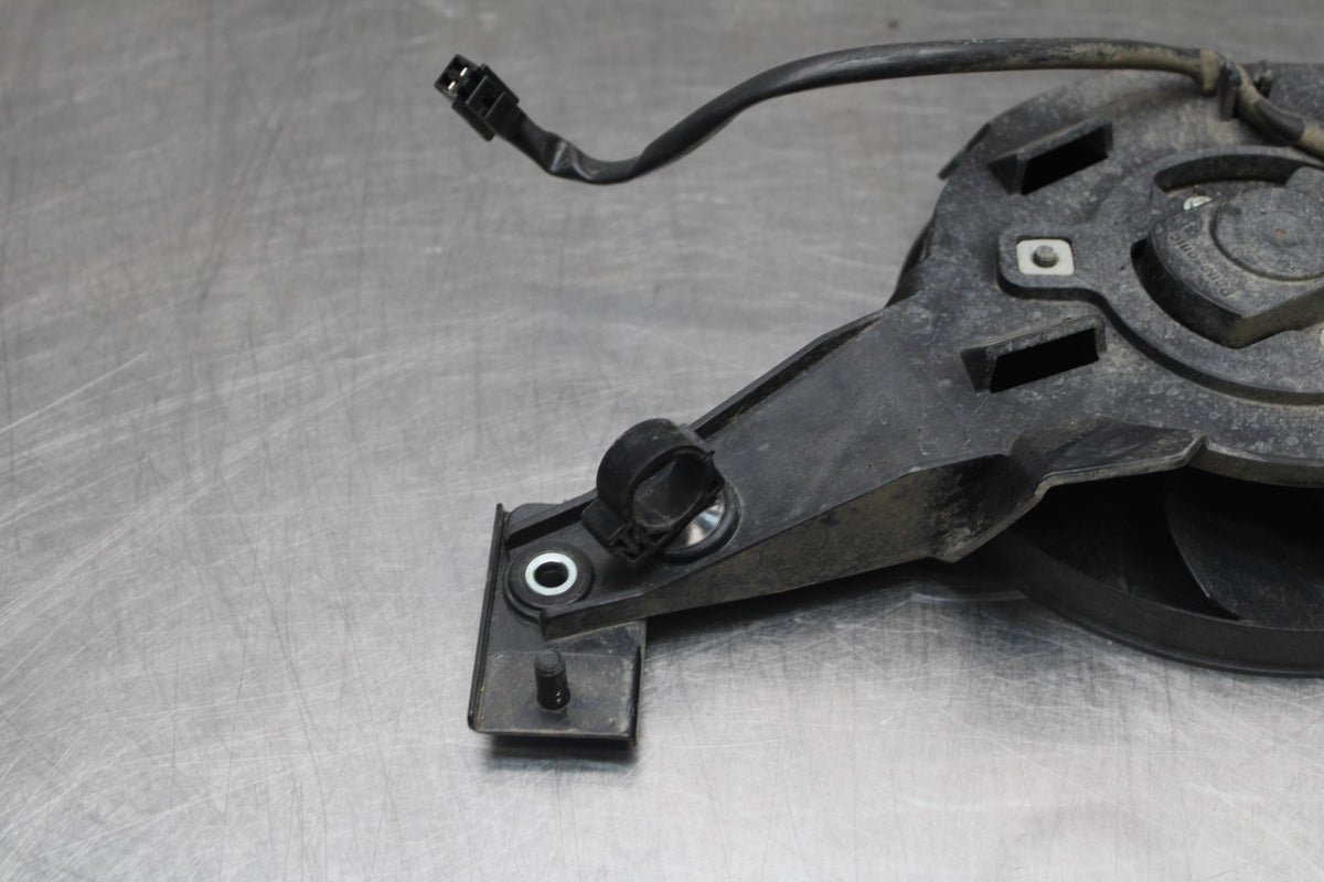23-24 YAMAHA MT-07 ENGINE RADIATOR COOLING FAN BB927