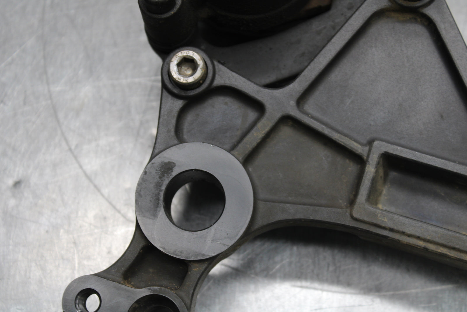 12-17 KAWASAKI NINJA 650 REAR BACK BRAKE CALIPER W MOUNT BRACKET BB129