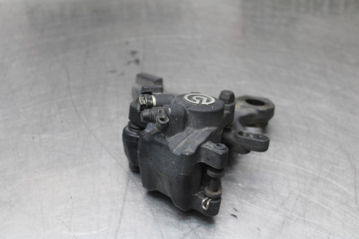 14 TRIUMPH STREET TRIPLE ABS REAR BACK BRAKE CALIPER W MOUNT BRACKET BB808