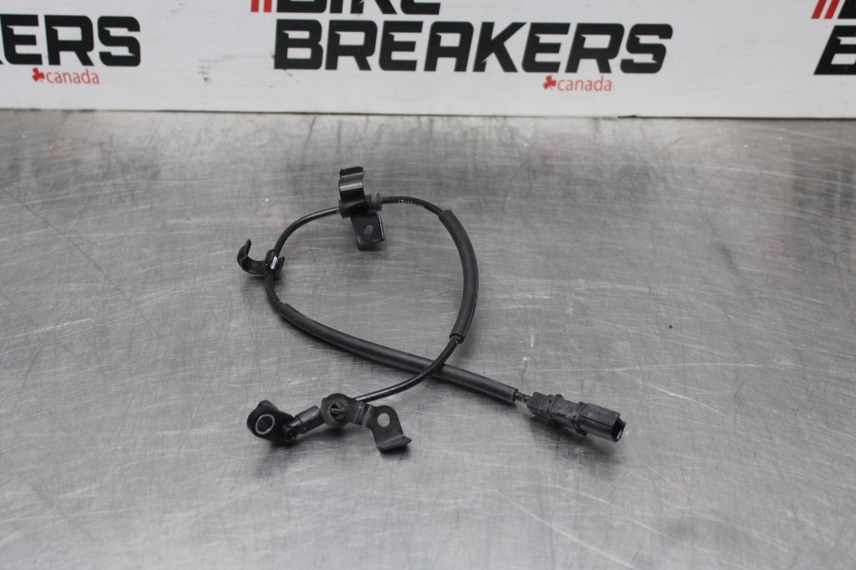 18-26 KAWASAKI Z400 FRONT ABS BRAKE SENSOR BB852