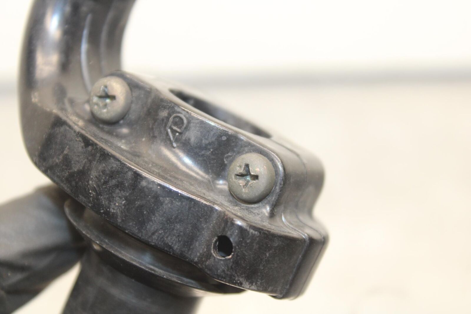2003 Suzuki SV1000S THROTTLE CABLE LINE HOUSING GUIDE  BB85