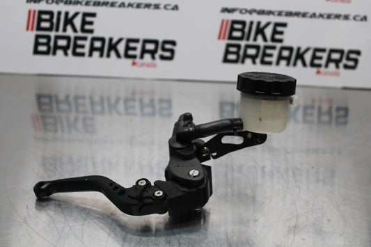 13-17 KAWASAKI NINJA ZX6R ZX636E FRONT BRAKE MASTER CYLINDER w/ LEVER BB735