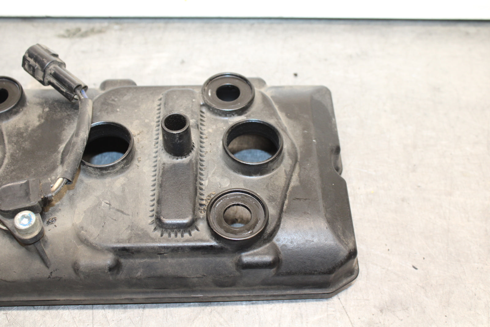 08-10 SUZUKI GSXR750 ENGINE TOP END CYLINDER HEAD COVER BB119