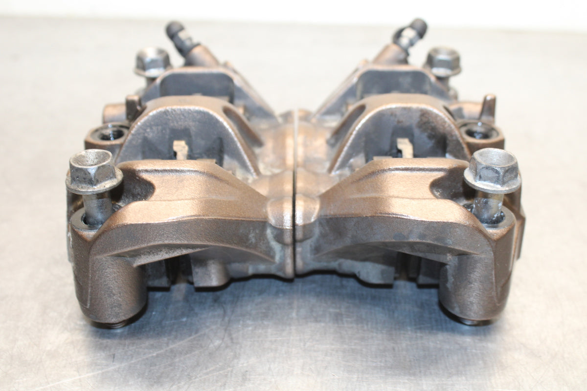 09 HONDA CBR600RR RIGHT LEFT FRONT BRAKE CALIPER SET PAIR CALIPERS BB760