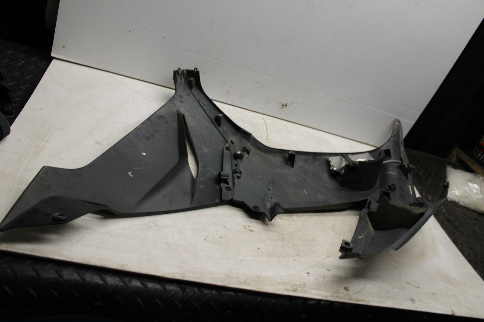 13-18 KAWASAKI NINJA ZX6R RIGHT LOWER MID UPPER SIDE FAIRING COWL  BB304