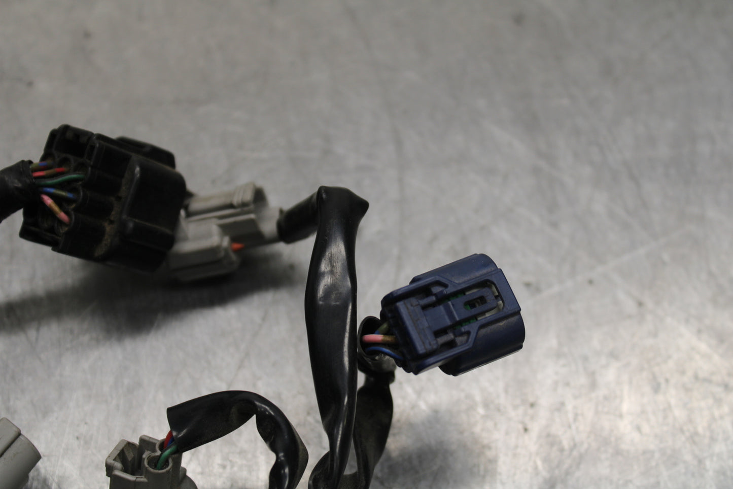 08-16 YAMAHA YZF R6 INJECTOR WIRING HARNESS WIRE LOOM BB131