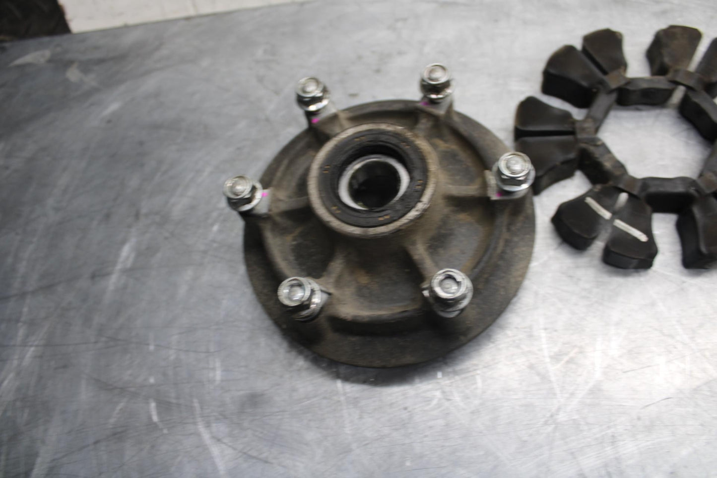 2013 Kawasaki Ninja 300 EX300B ABS REAR HUB SHOCK DAMPERS CUSH ABSORBERS BB518