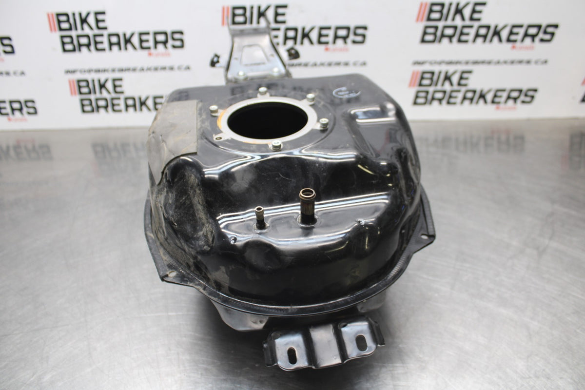 23 YAMAHA YZF R3 GAS TANK FUEL CELL PETROL RESERVOIR BB806