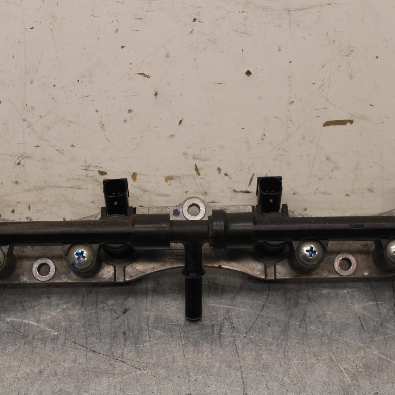 09-12 KAWASAKI NINJA ZX6R SECONDARY FUEL INJECTORS TOP AIRBOX GAS RAIL BB640