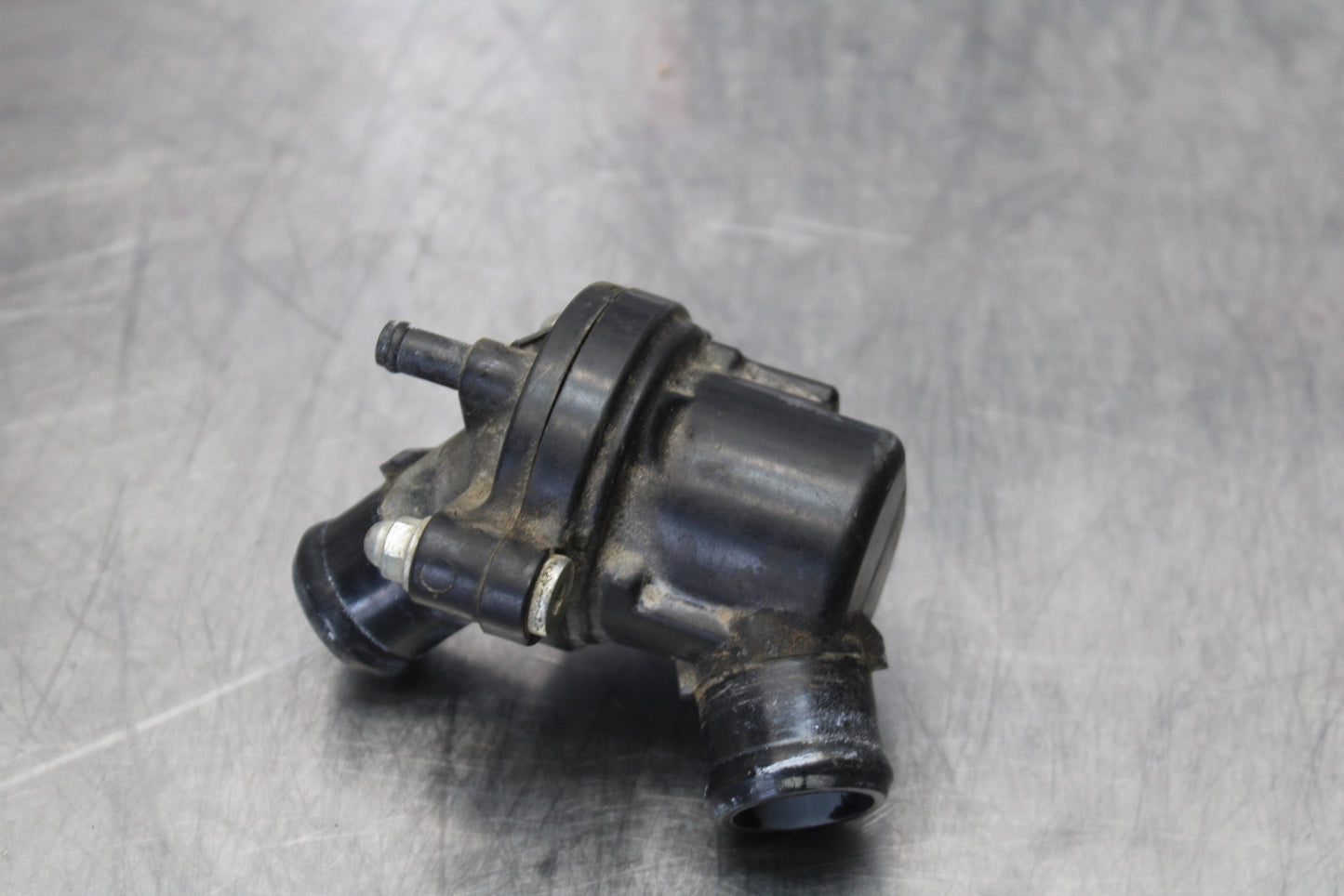 07-08 YAMAHA YZF R1 THERMOSTAT W HOUSING ASSEMBLY BB160