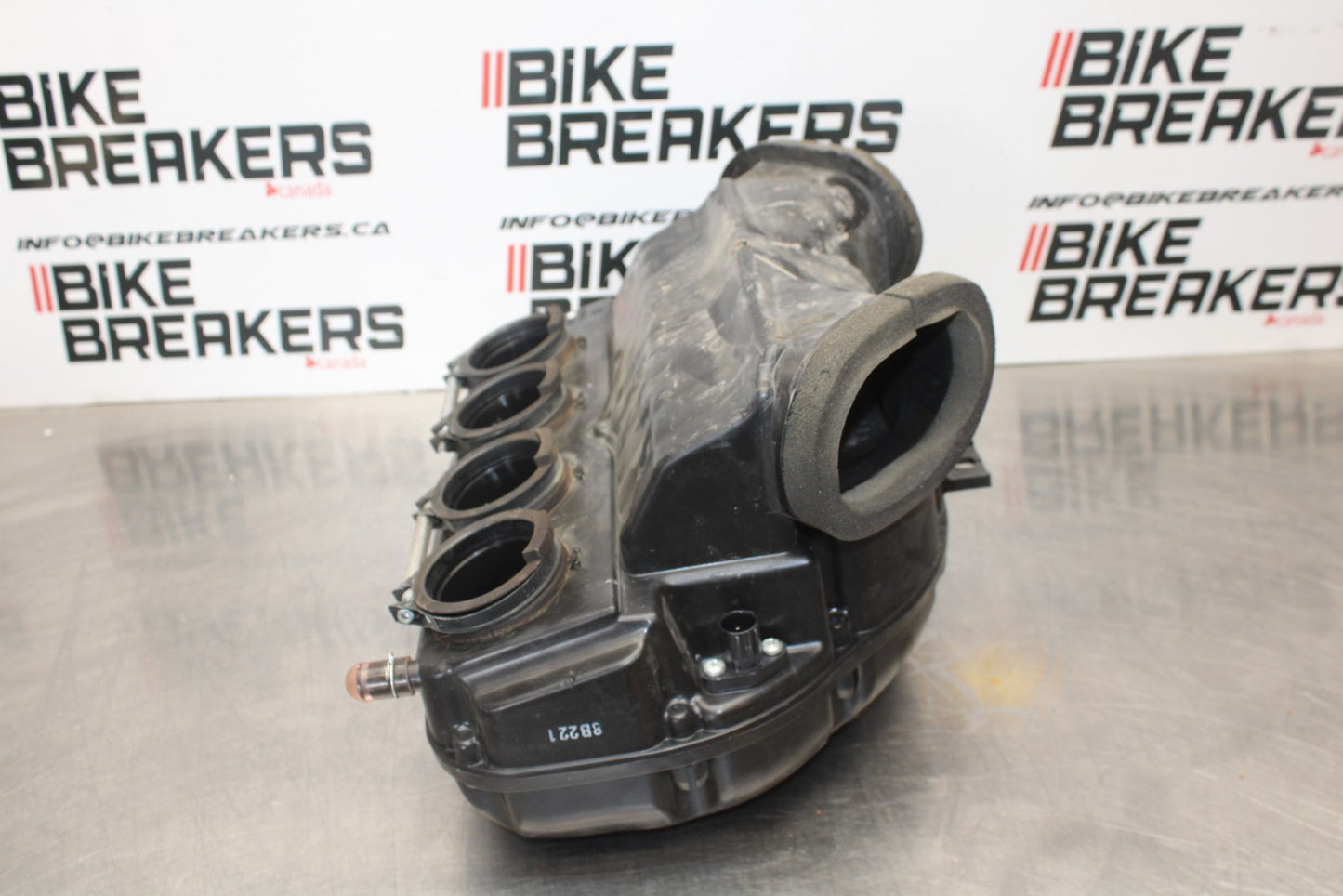 08-10 SUZUKI GSXR 600 AIRBOX AIR INTAKE FILTER BOX BB202