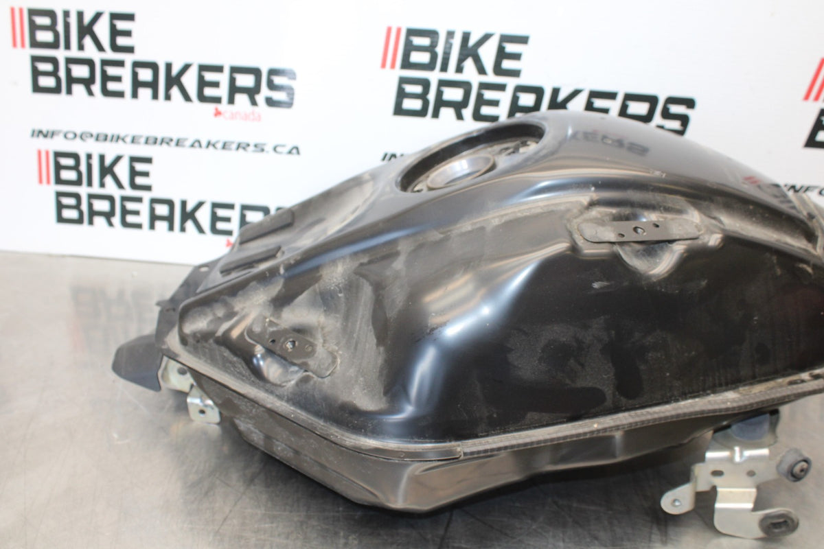 22-25 YAMAHA YZF R7 GAS TANK FUEL CELL PETROL RESERVOIR BB182