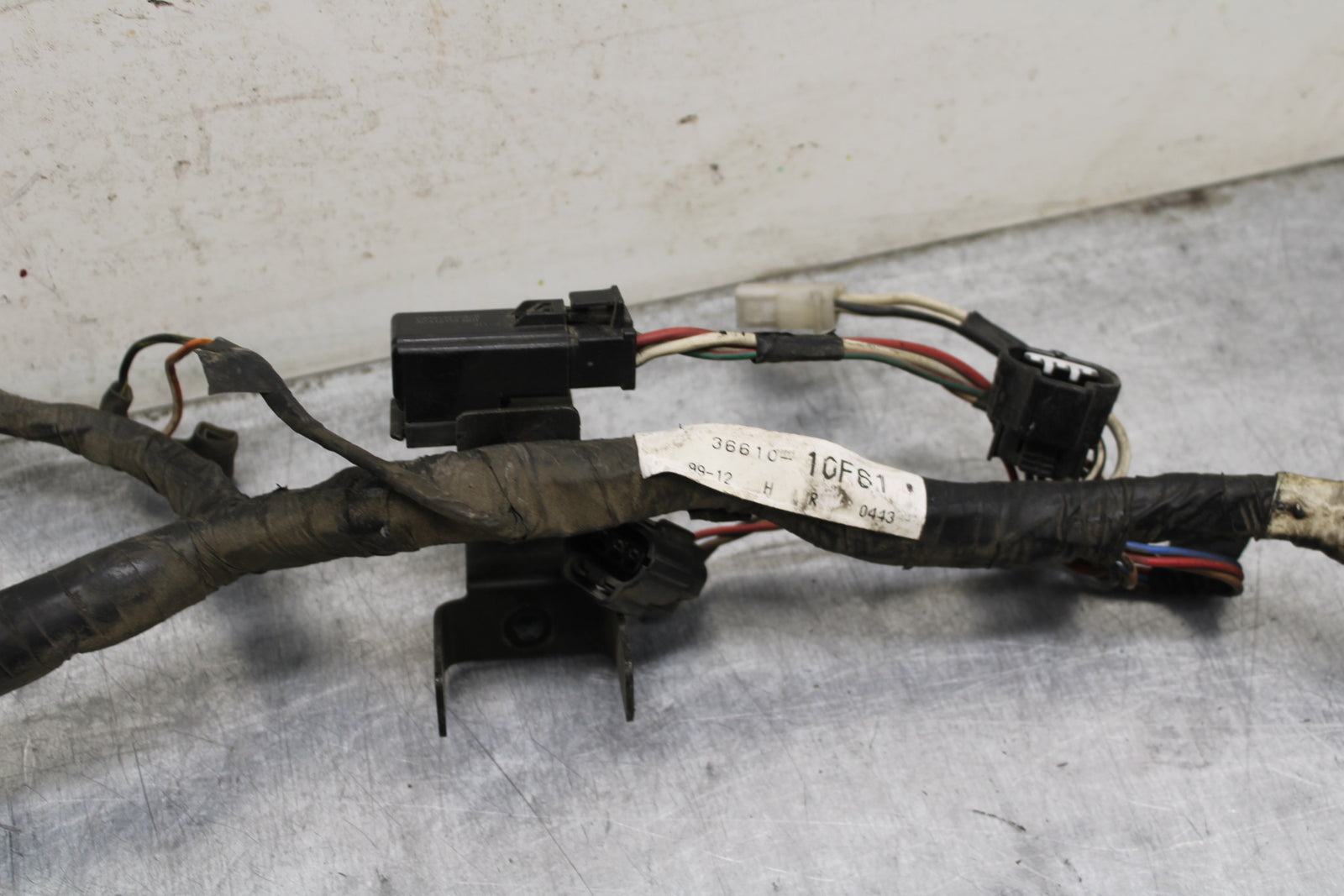 00 SUZUKI INTRUDER 1500 VL1500 MAIN ENGINE WIRING HARNESS WIRE LOOM BB761