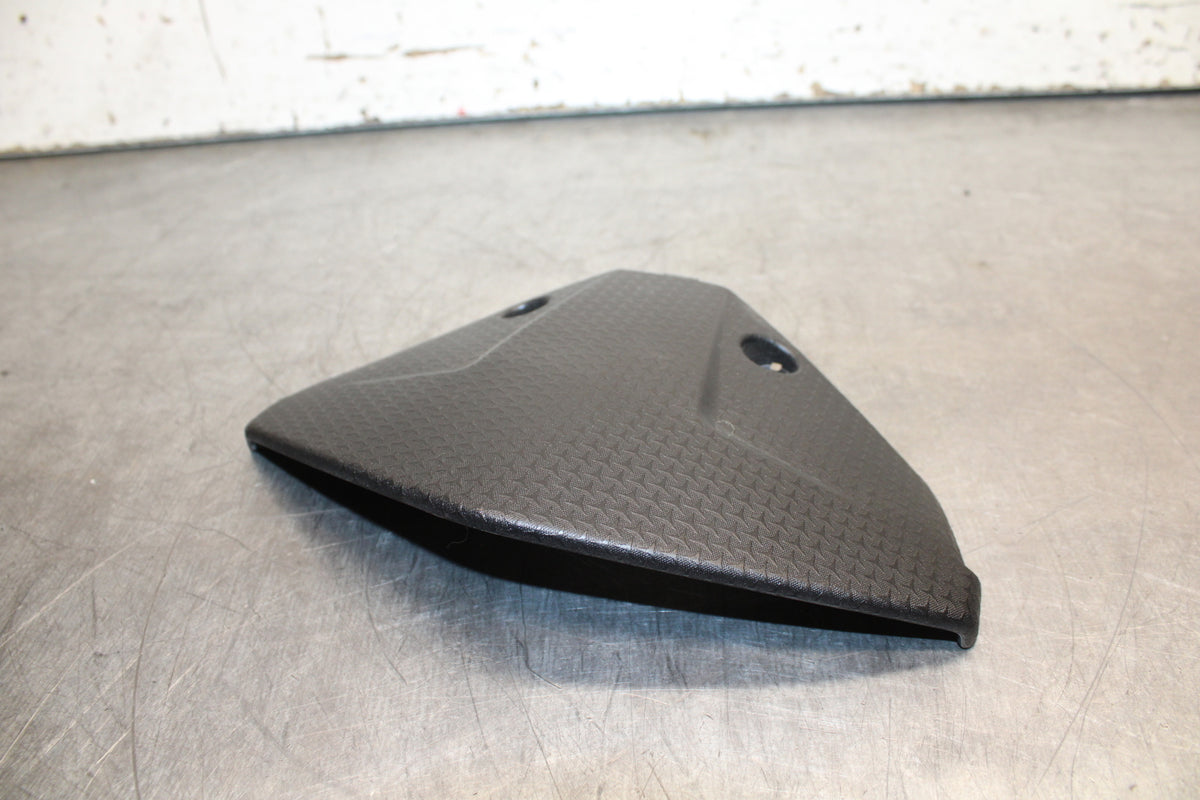 21-24 APRILIA TUONO 660 FACTORY SPEEDO CLUSTER TRIM COVER  BB733
