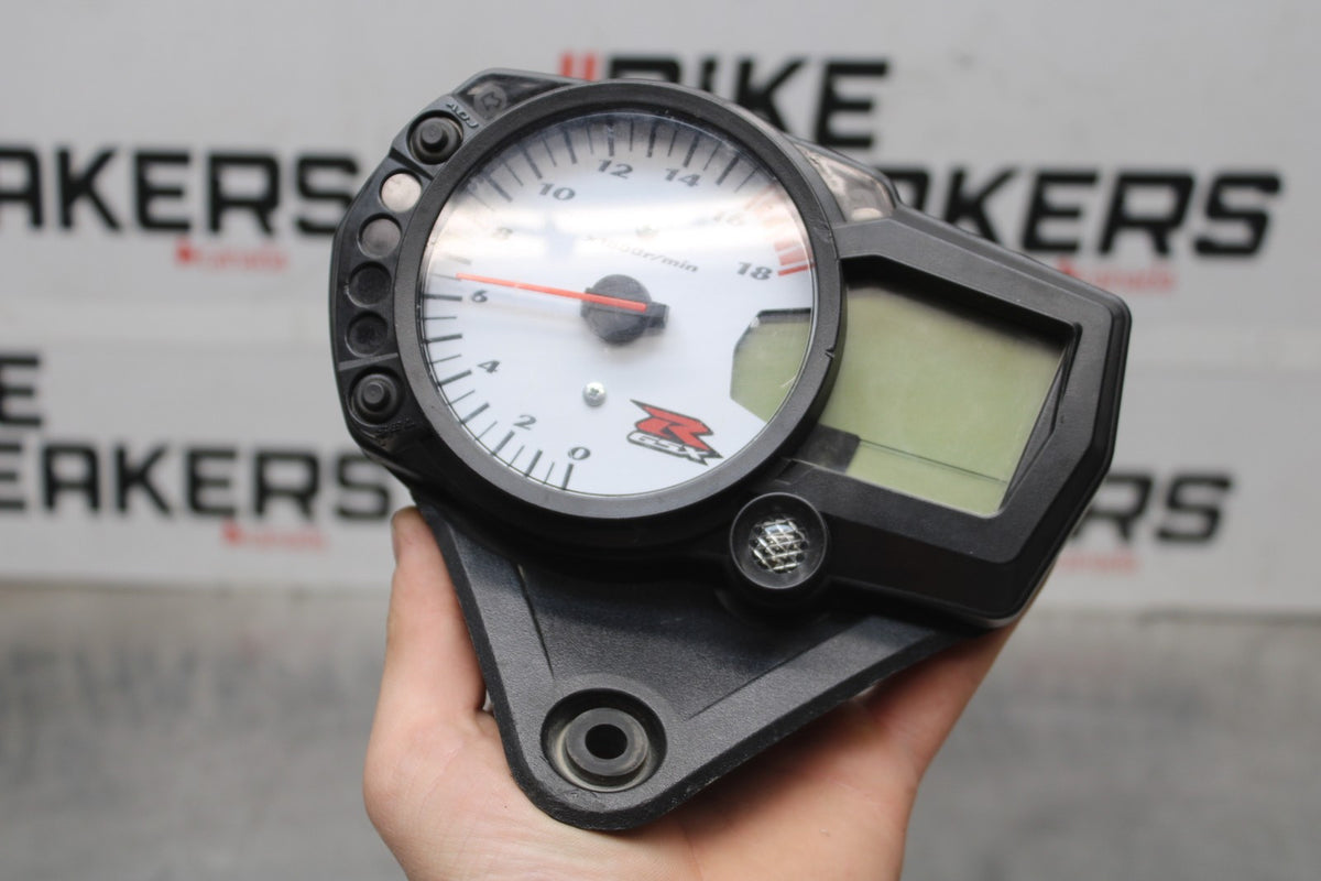 06-07 SUZUKI GSXR 600 11,551 km GAUGES DISPLAY CLUSTER SPEEDOMETER TACH BB836-B