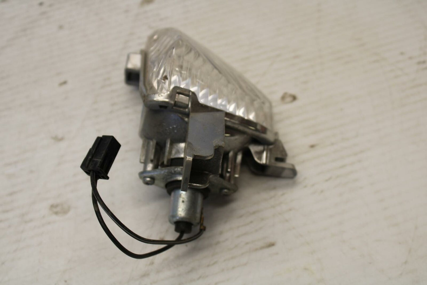 08-09 SUZUKI GSXR600 RIGHT REAR BACK TURN SIGNAL LIGHT INDICATOR BB156B