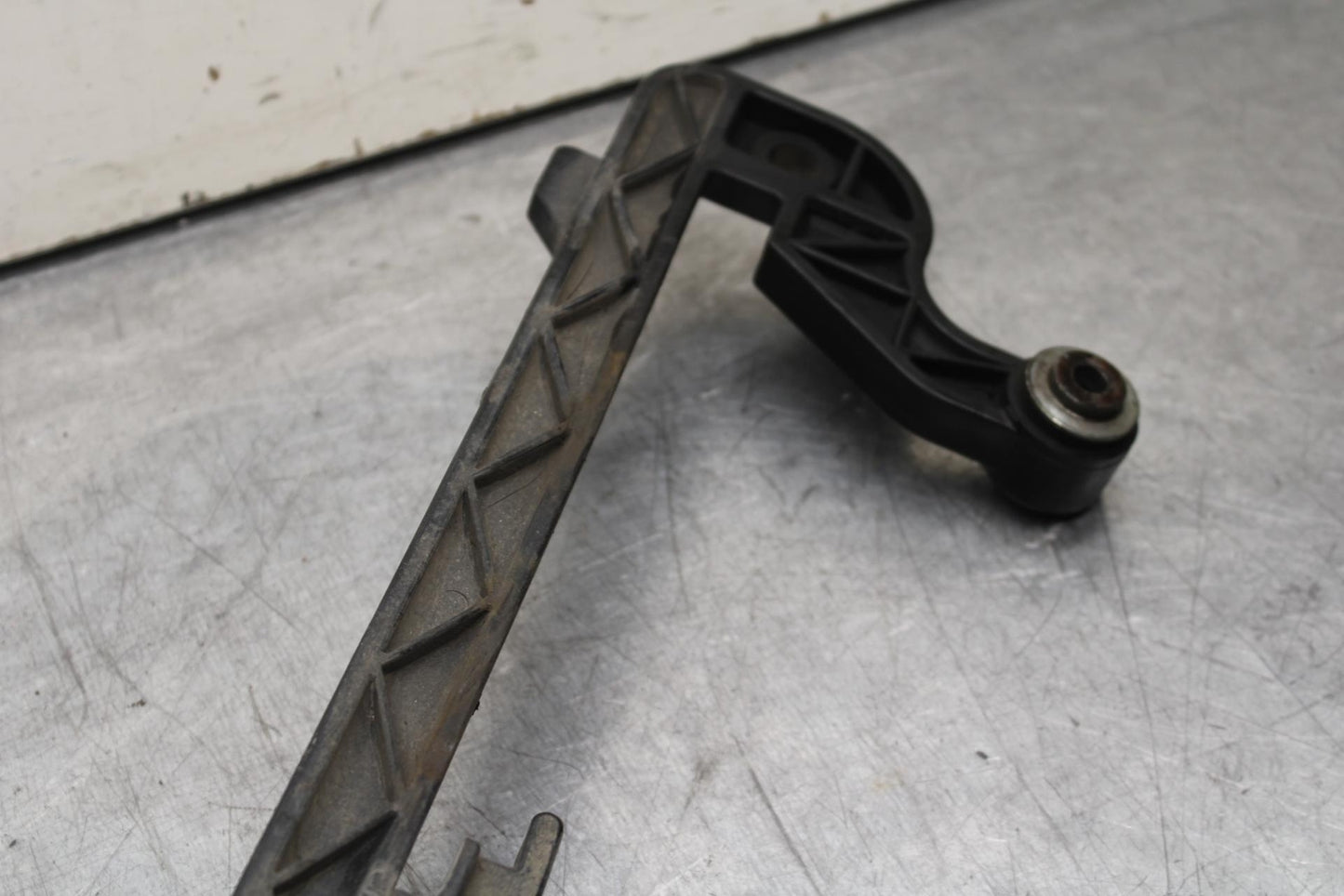 1999 Honda ST1100 LEFT PANNIER RACK RAIOL BRACKET BB222