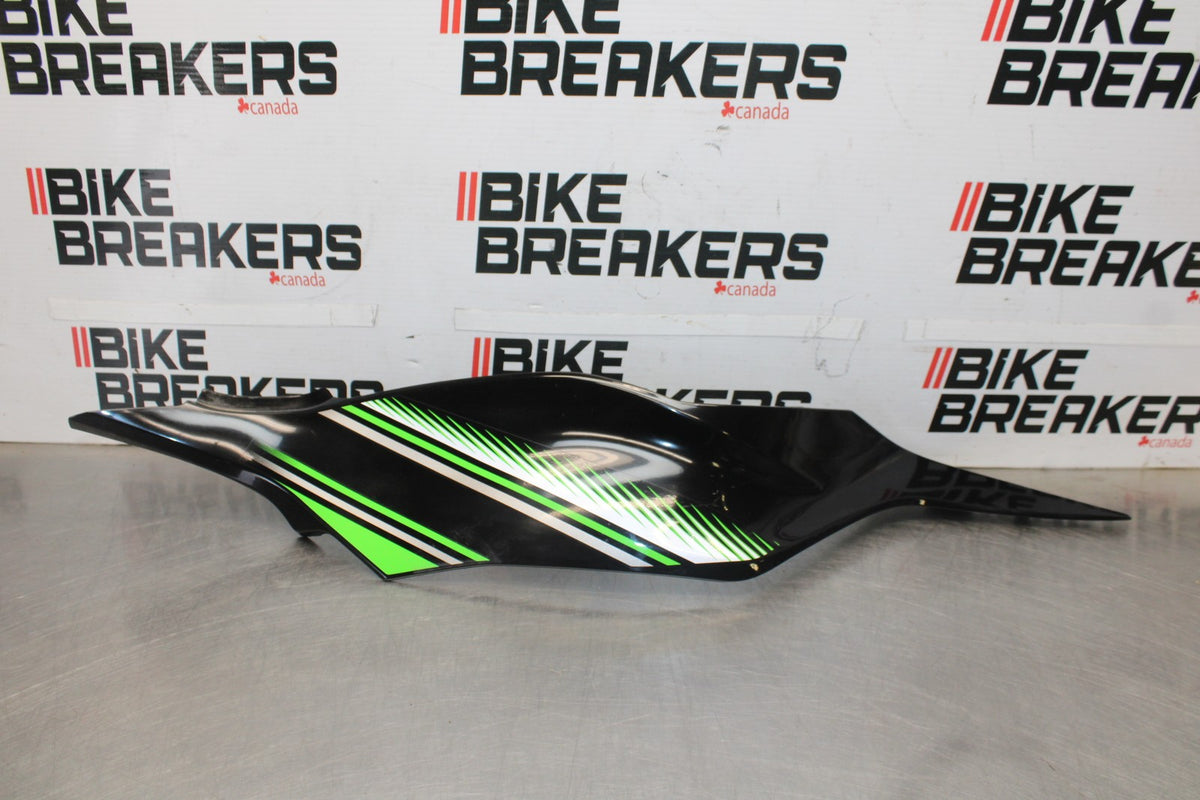 13-18 KAWASAKI NINJA ZX6R RIGHT MID SIDE FAIRING COWL PLASTIC BB908