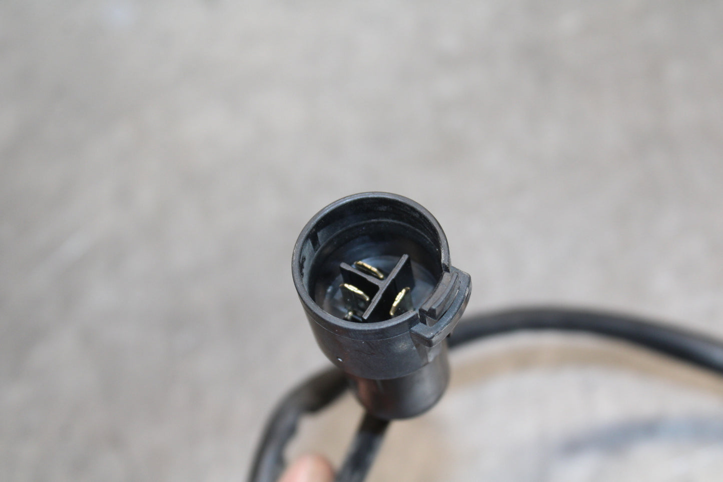 00-02 KAWASAKI NINJA ZX6R RECTIFIER VOLTAGE REGULATOR BB750