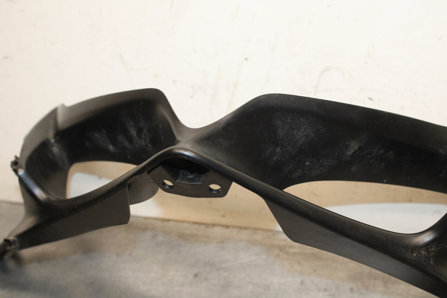 09 SUZUKI GSXR600 FRONT CENTER COWL FAIRING BB759