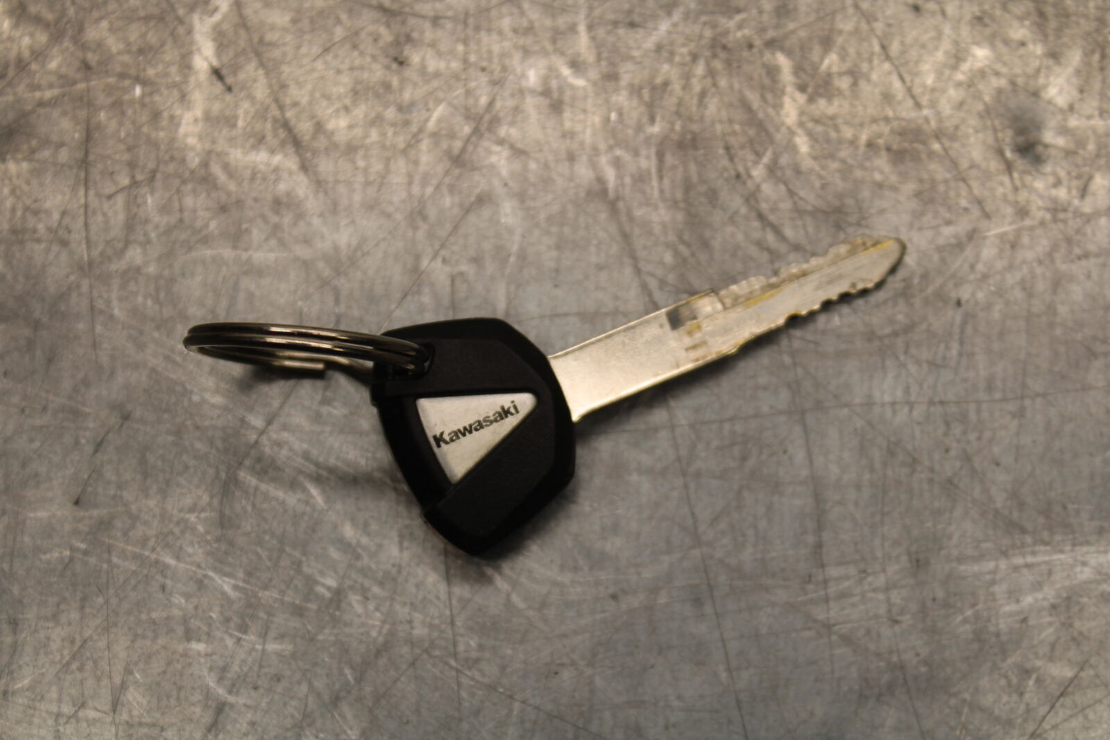 18-24 KAWASAKI NINJA 650 ECU IGNITION LOCK KEY SET W/ GAS CAP & SEAT LOCK BB725