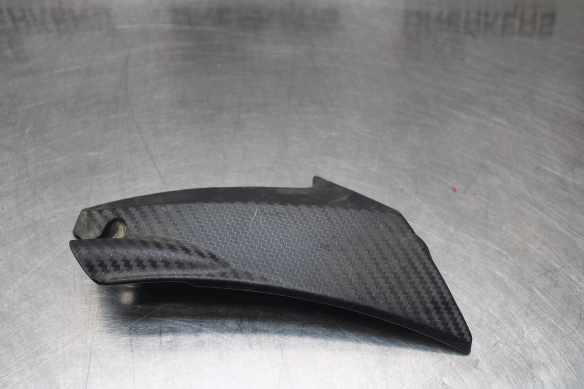 11-25 SUZUKI GSXR 600  RIGHT MID UPPER SIDE FAIRING COWL PLASTIC BB687