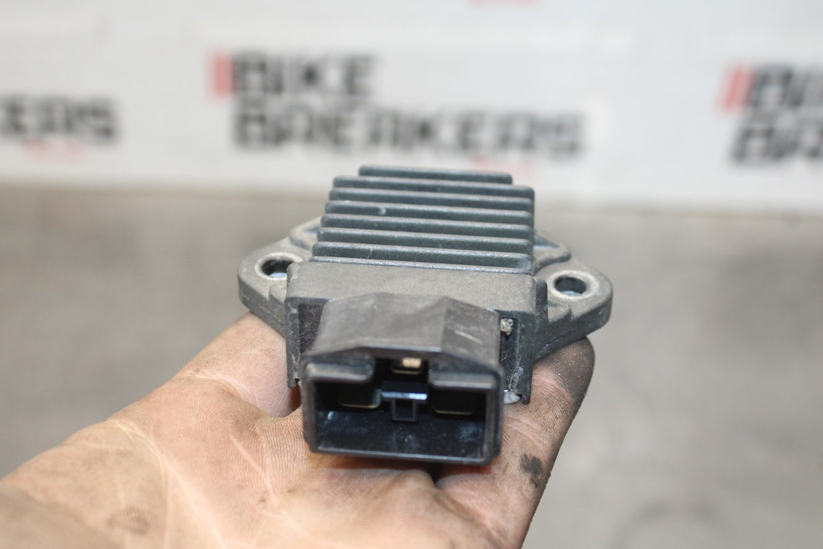 98-05 HONDA SUPER HAWK 1000 VTR1000F RECTIFIER VOLTAGE REGULATOR BB924
