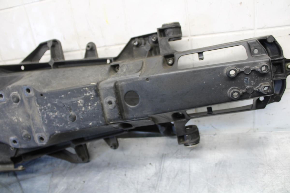 04-06 YAMAHA YZF R1 REAR SUBFRAME BACK SUB FRAME 5VY-21190-00-00 BB491