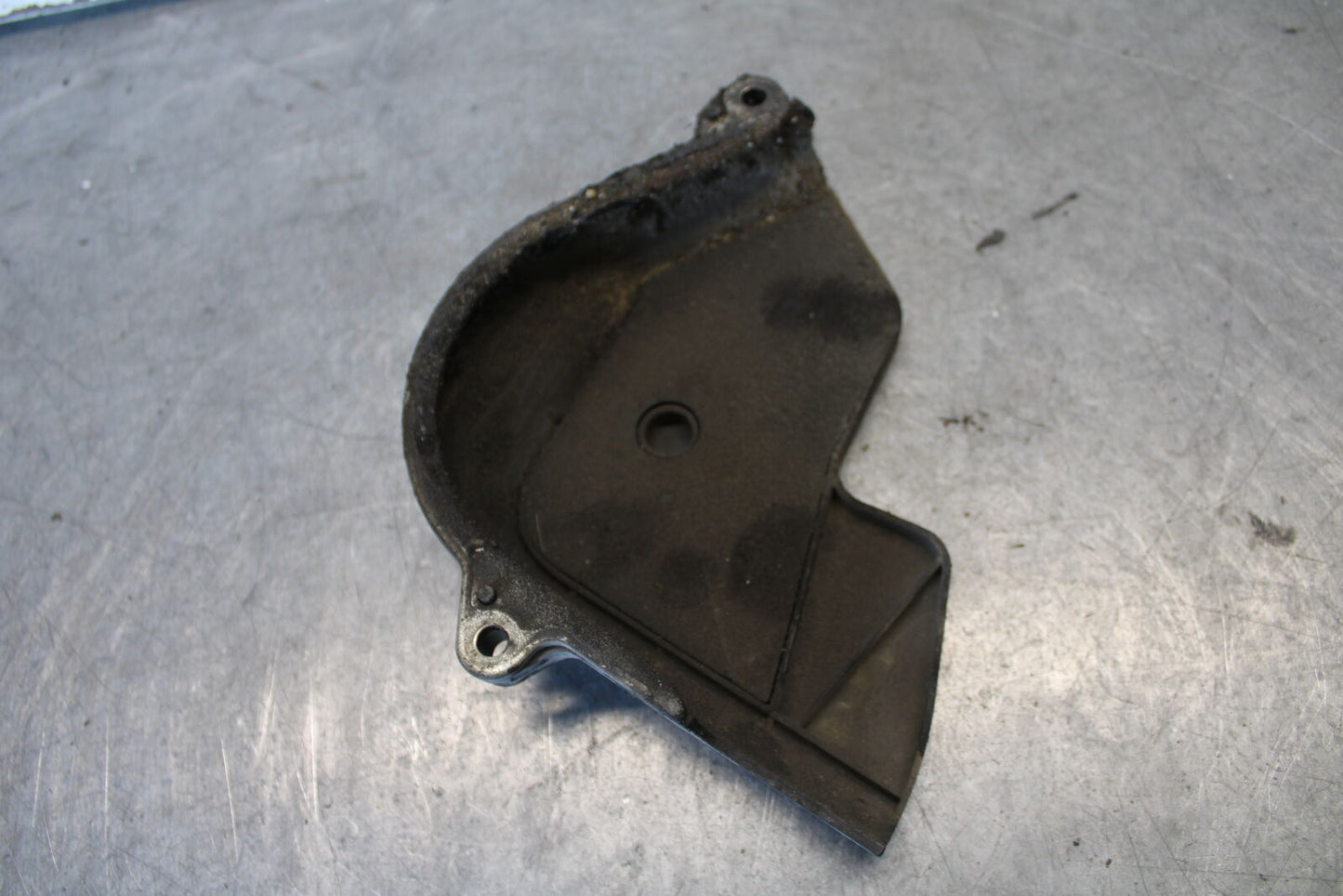 03-04 HONDA CBR600RR ENGINE SPROCKET COVER 11350-MEE-670 BB661