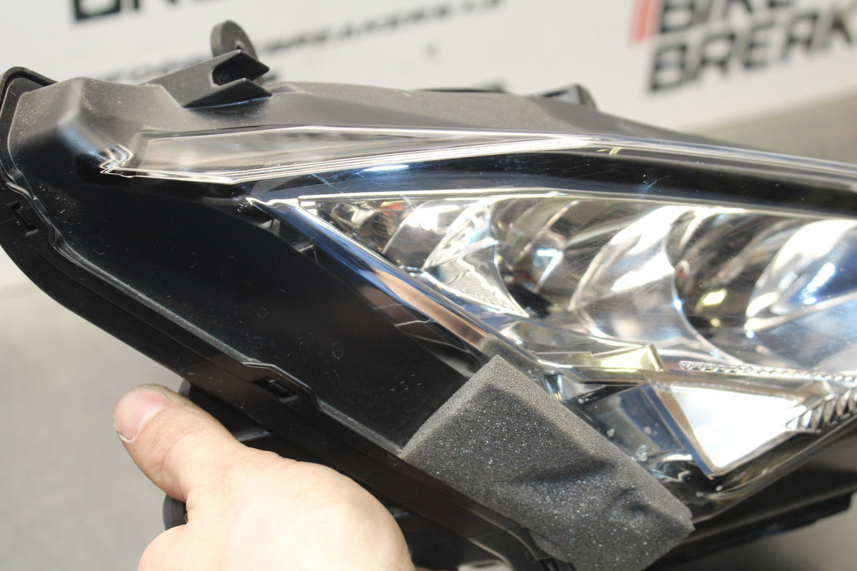 24-25 KAWASAKI NINJA ZX4RR FRONT HEADLIGHT HEAD LIGHT LAMP BB840