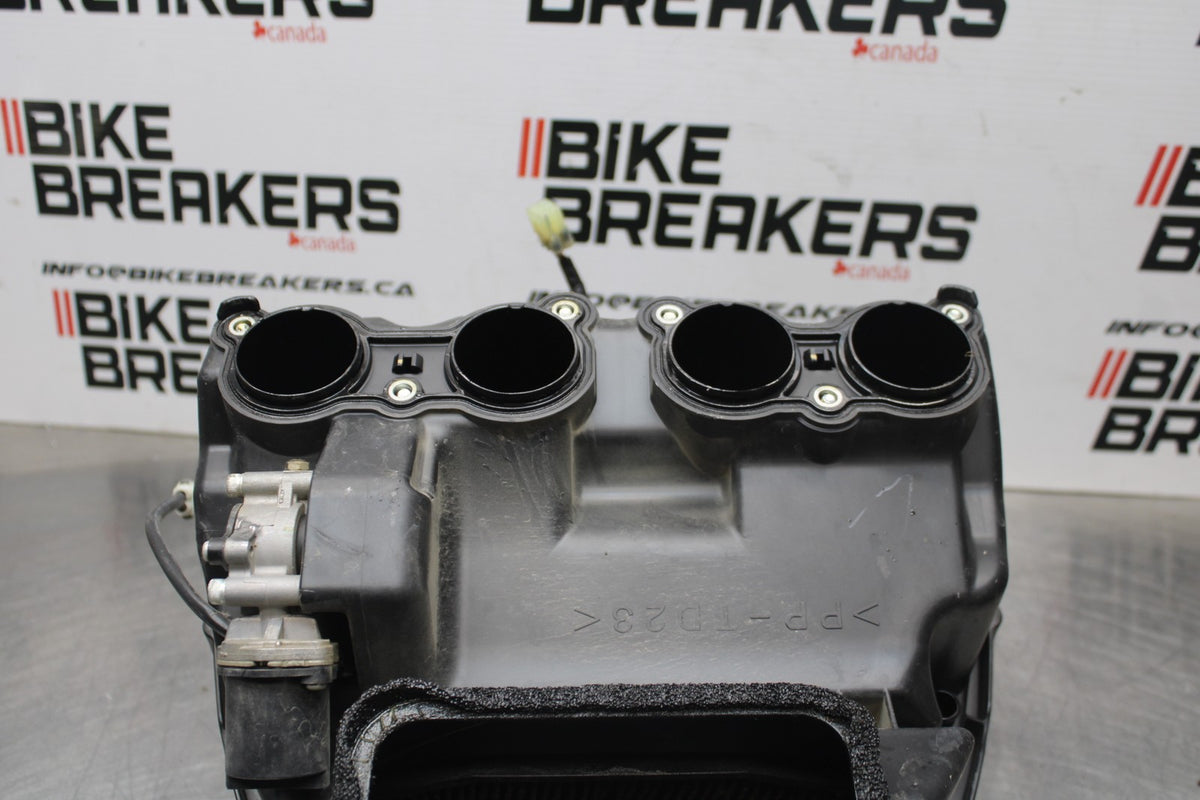 13 YAMAHA YZF R1 AIRBOX AIR INTAKE FILTER BOX BB781