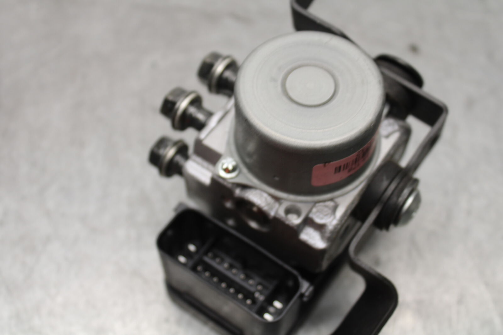 18-23 KAWASAKI NINJA 400 ABS PUMP UNIT MODULE BB660