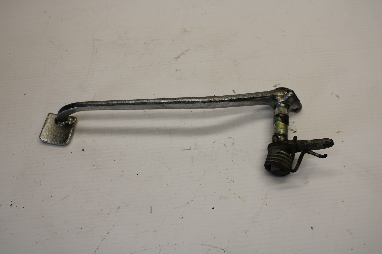 83-86 HONDA V65 MAGNA RIGHT REARSET BRAKE FOOT PEDAL BB236