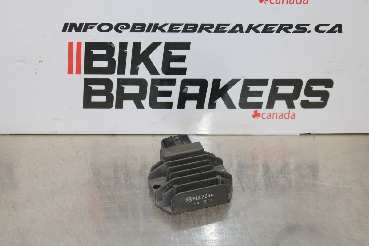 15-17 YAMAHA YZF R1 RECTIFIER VOLTAGE REGULATOR BB190