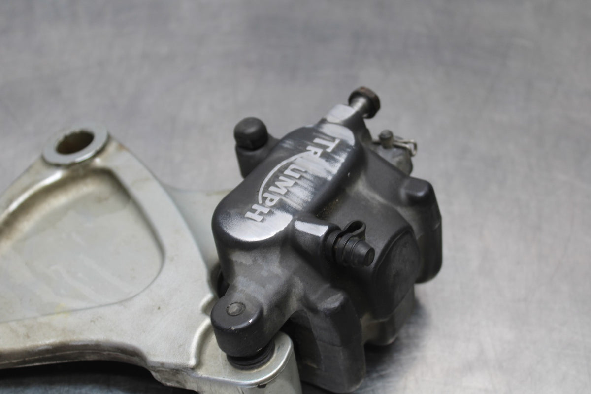 05 TRIUMPH ROCKET III REAR BACK BRAKE CALIPER W MOUNT BRACKET BB186