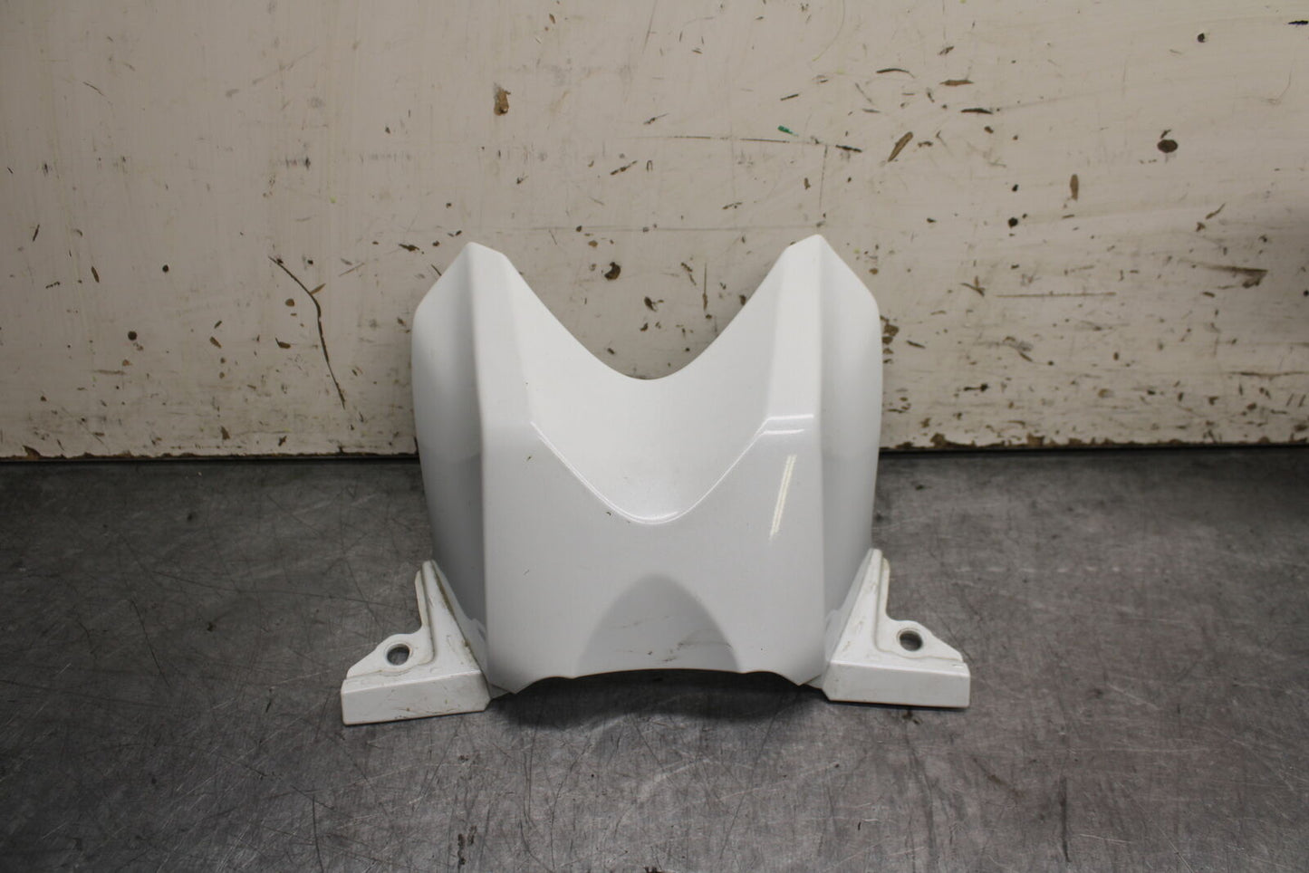 15-16 HONDA CB300F FRONT GAS TANK FUEL CELL FAIRING COWL COVER TRIM BB740