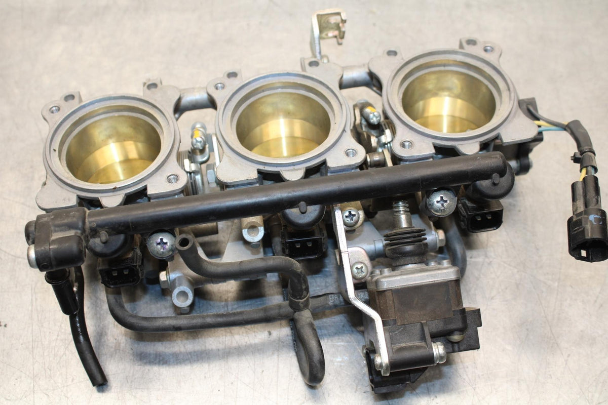 2012 Triumph Daytona 675R MAIN FUEL INJECTORS / THROTTLE BODIES BB589