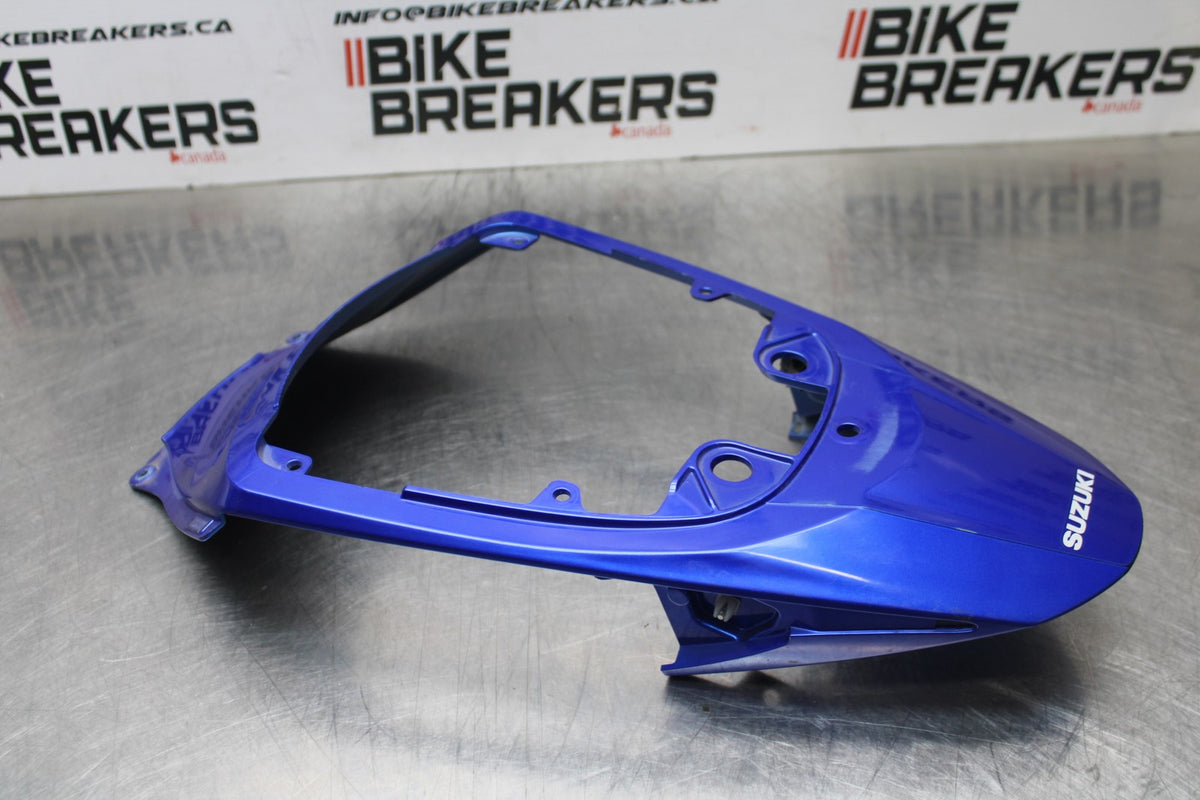 07 SUZUKI GSXR1000 CENTER REAR BACK TAIL FAIRING COWL BB770