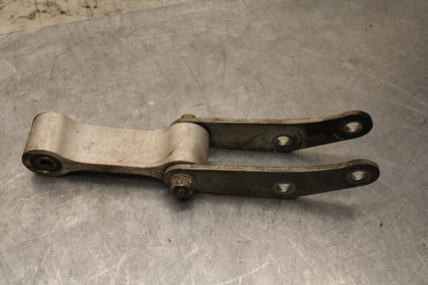 2000 Honda CBR600F4 REAR DOGBONE SHOCK LINKAGE LINK 52475-MAS-E00 BB552