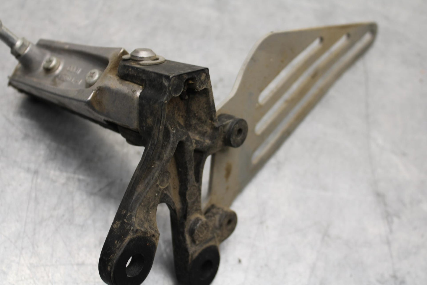 2012 Kawasaki Ninja ZX14R ZX1400E LEFT REARSET REAR SET DRIVER FOOT PEG REST BB6