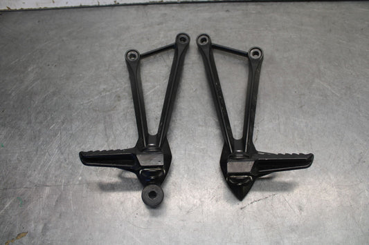 09-12 KAWASAKI NINJA ZX6R REAR BACK PASSENGER PEG SET PAIR BB698