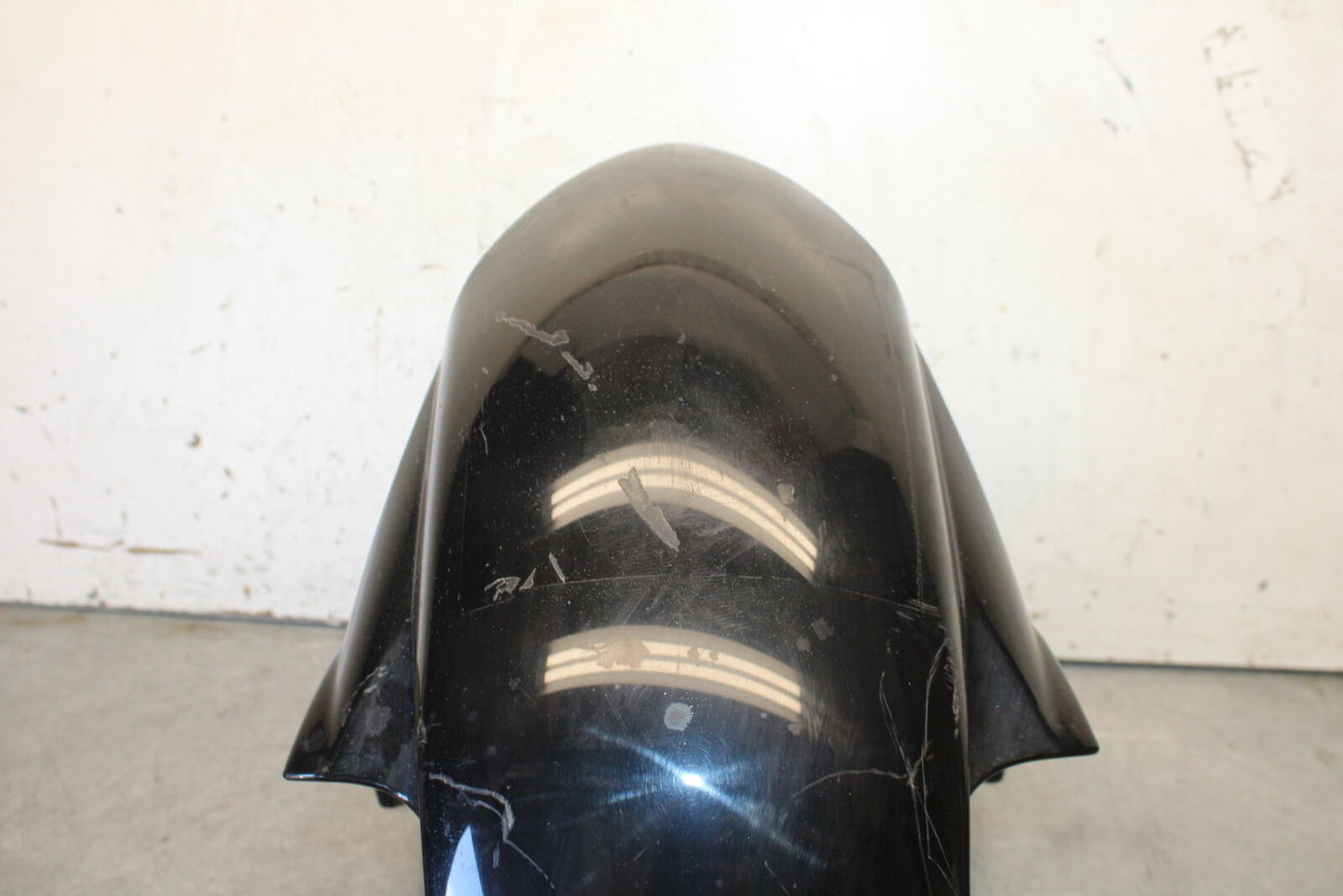 11-24 SUZUKI GSXR750 FRONT WHEEL FENDER COWL FAIRING  BB687