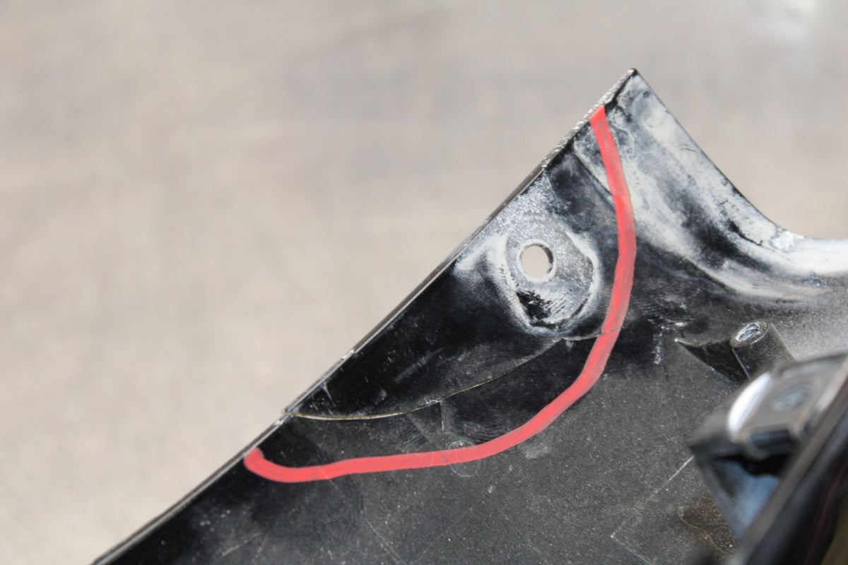 06-07 SUZUKI GSXR 600 LEFT REAR BACK TAIL FAIRING COWL SHROUD BB178