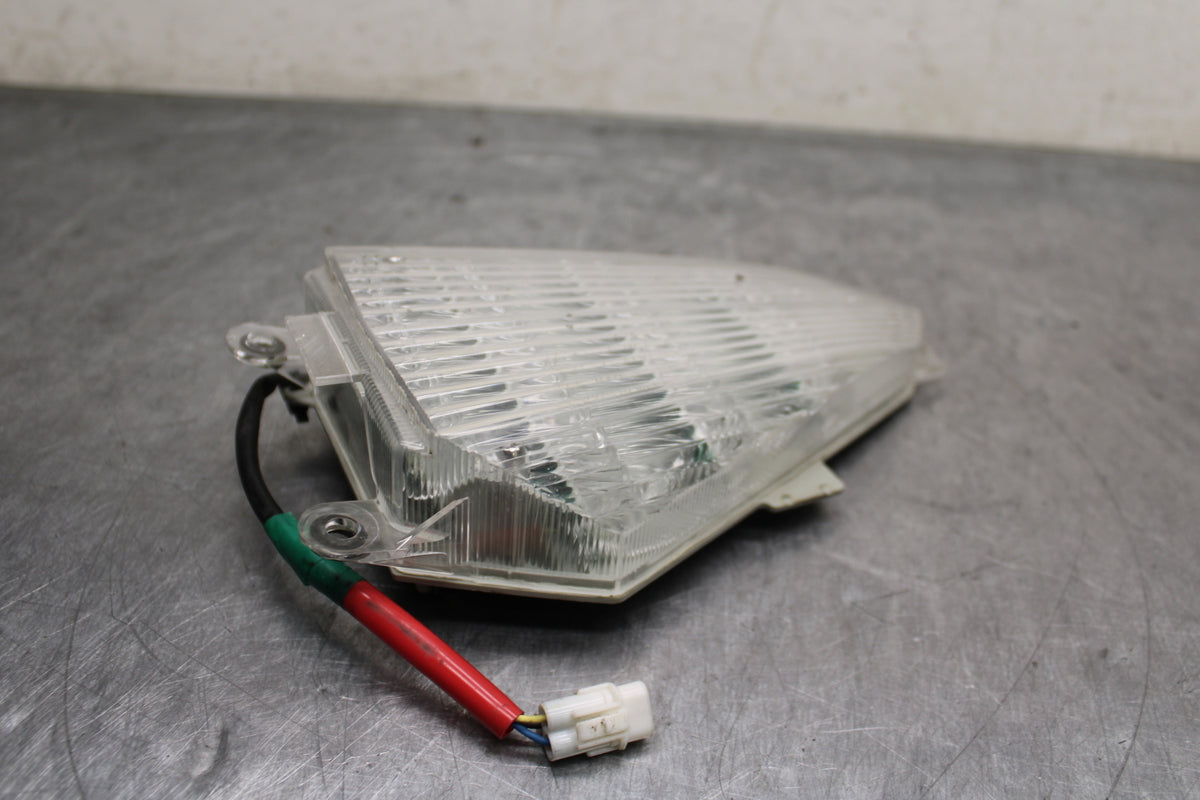 08-16 YAMAHA YZF R6 REAR TAIL TAILLIGHT BACK BRAKE LIGHT BB131