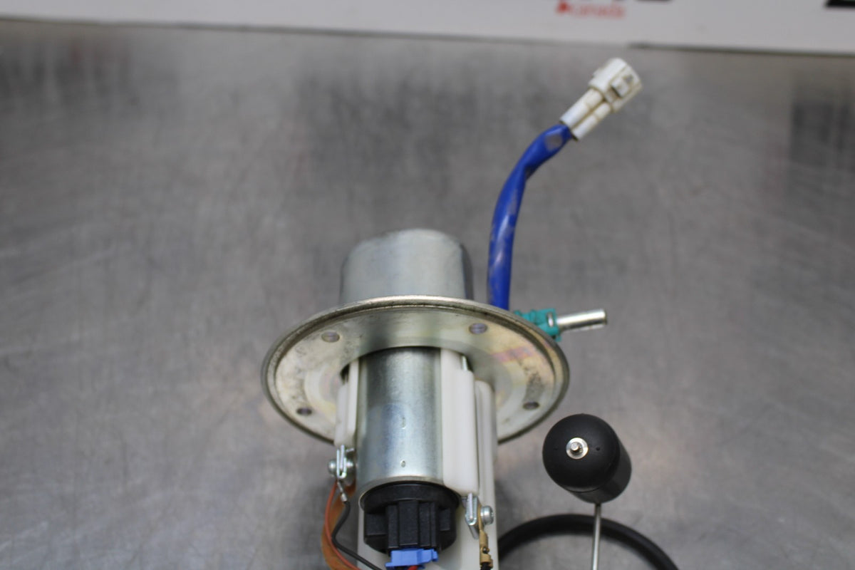 06-07 SUZUKI GSXR 600 FUEL PUMP GAS PETROL SENDER UNIT BB170
