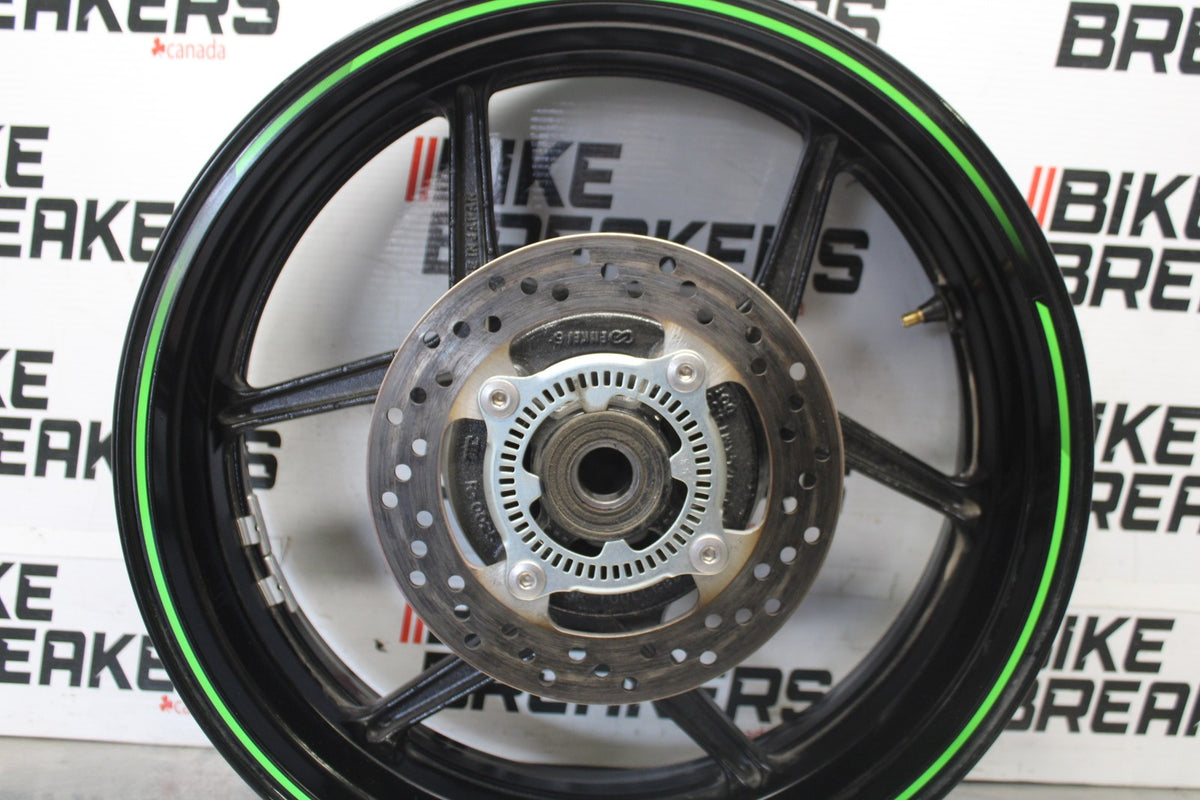 24-25 KAWASAKI NINJA ZX6R REAR WHEEL BACK RIM & ROTOR BB939