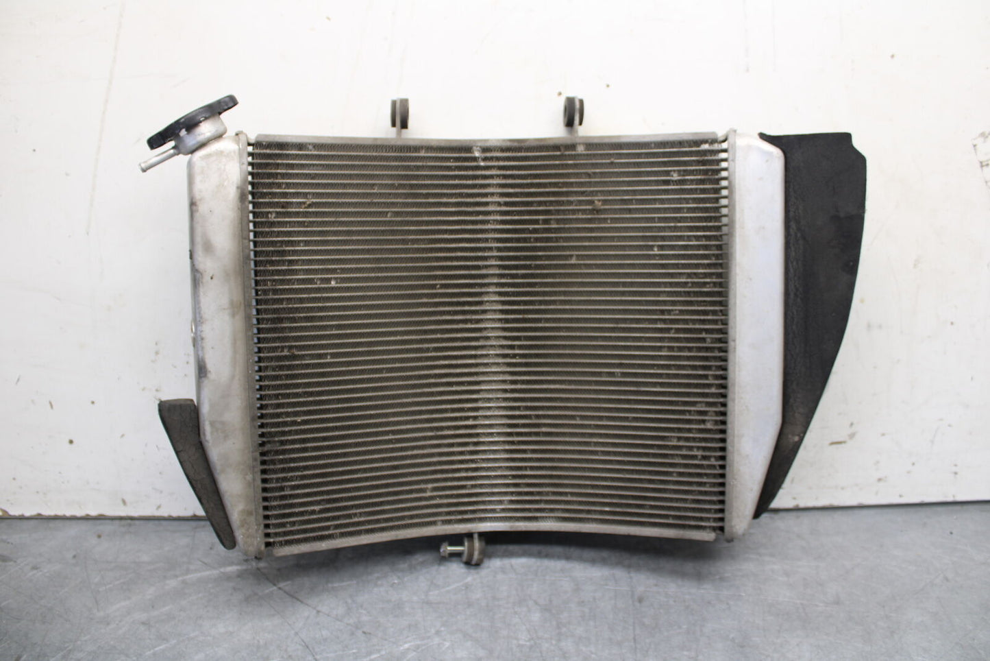 13-18 KAWASAKI NINJA ZX6R ENGINE RADIATOR MOTOR COOLER COOLING RADIATER  BB682