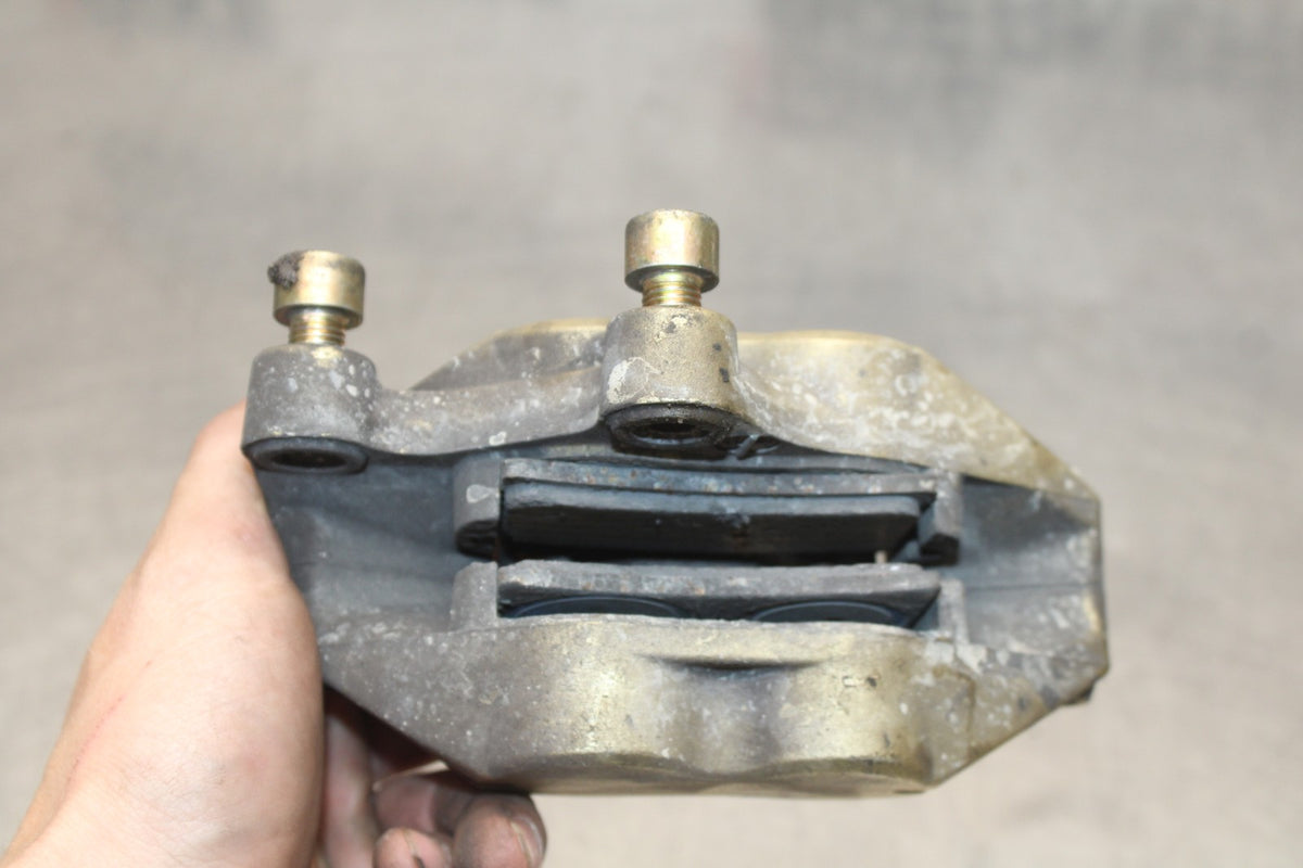 05 DUCATI SUPERSPORT 800 RIGHT LEFT FRONT BRAKE CALIPER SET PAIR CALIPERS BB913